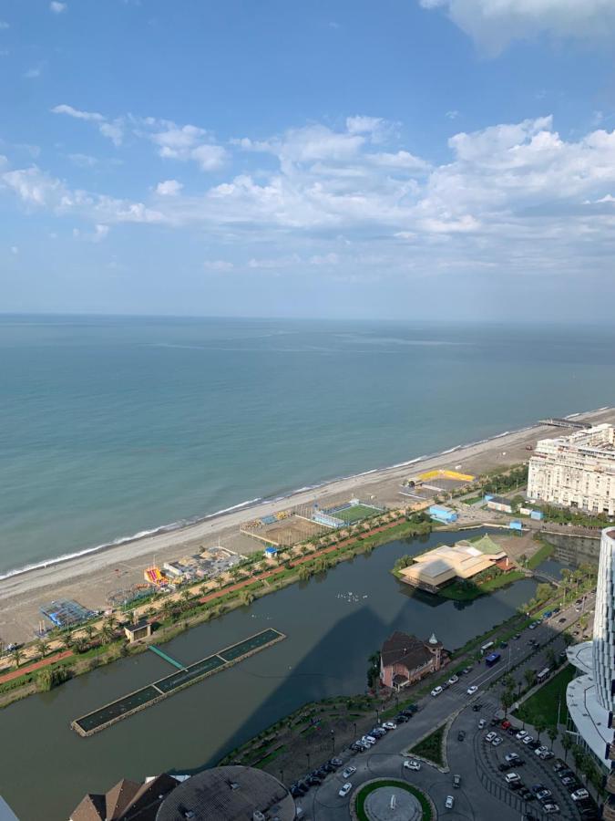 Orbi City Suites Батумі Екстер'єр фото