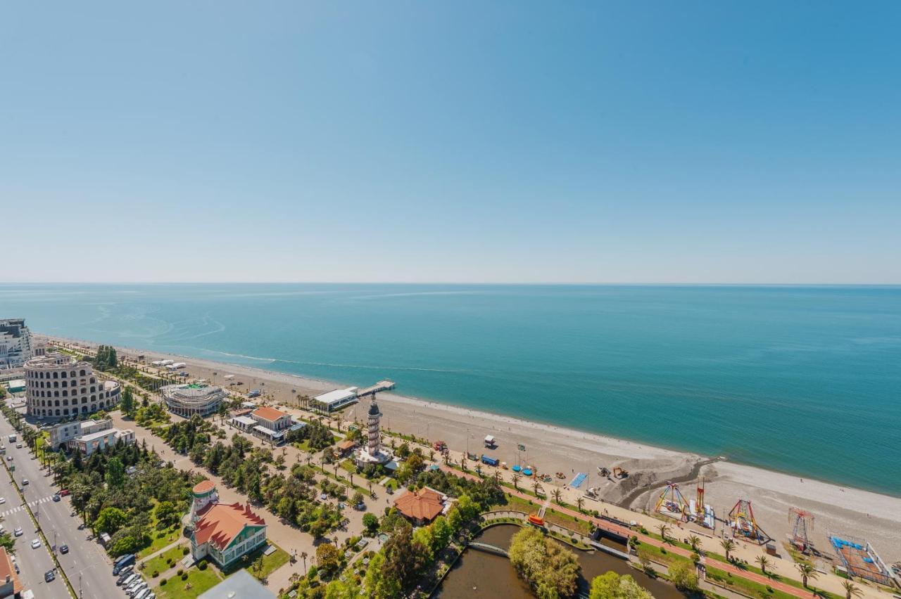 Orbi City Suites Батумі Екстер'єр фото